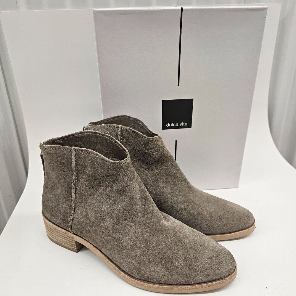 Dolce Vita Women's Taupe Suede Tucker Ankle Boots Size 9.5